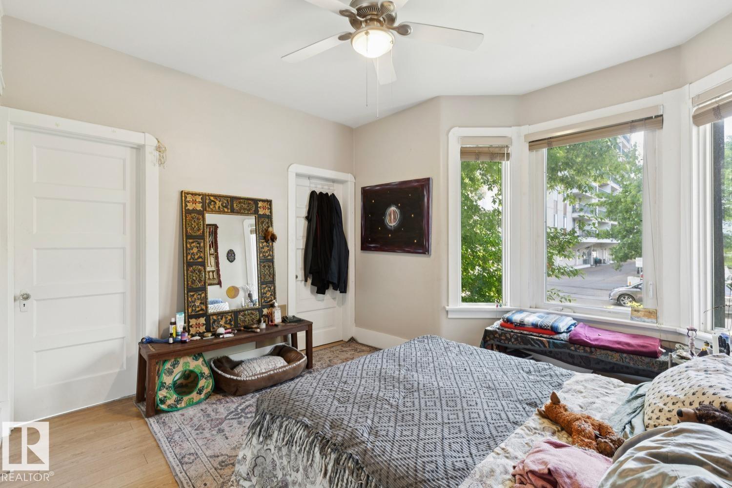 11229 99 Av Nw Property Photo 16