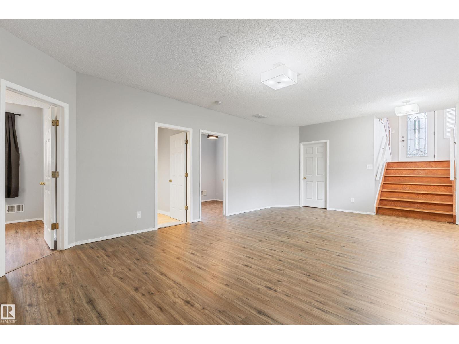 421 Blackburn Dr E Sw Property Photo 32