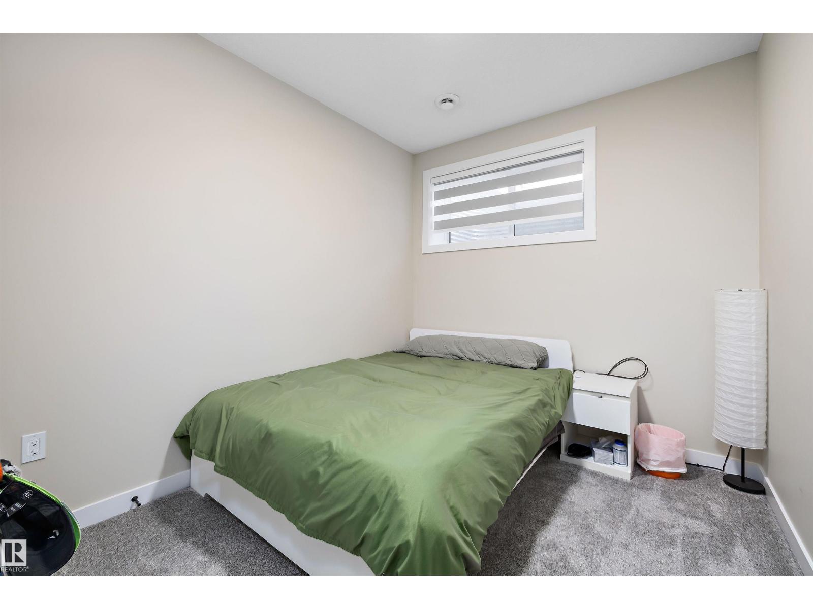 7208 78 Av Nw Property Photo 23