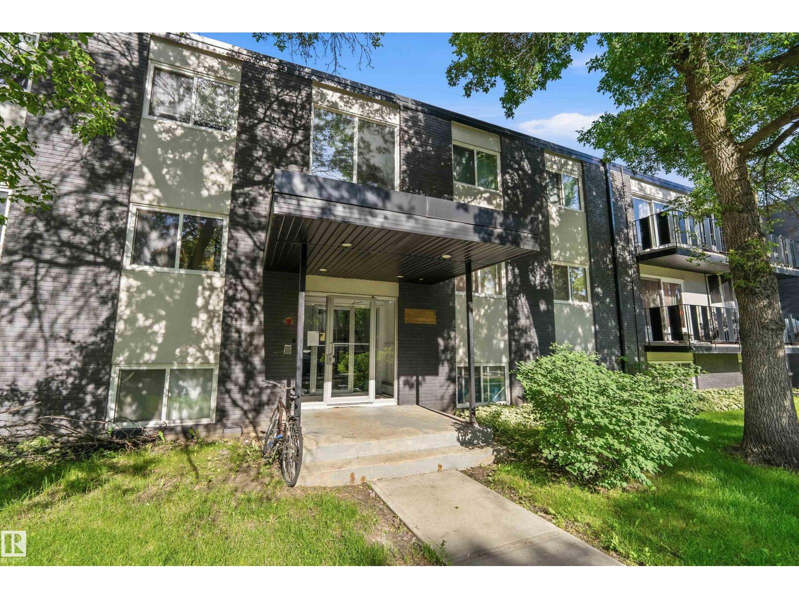 #304 10720 127 ST NW