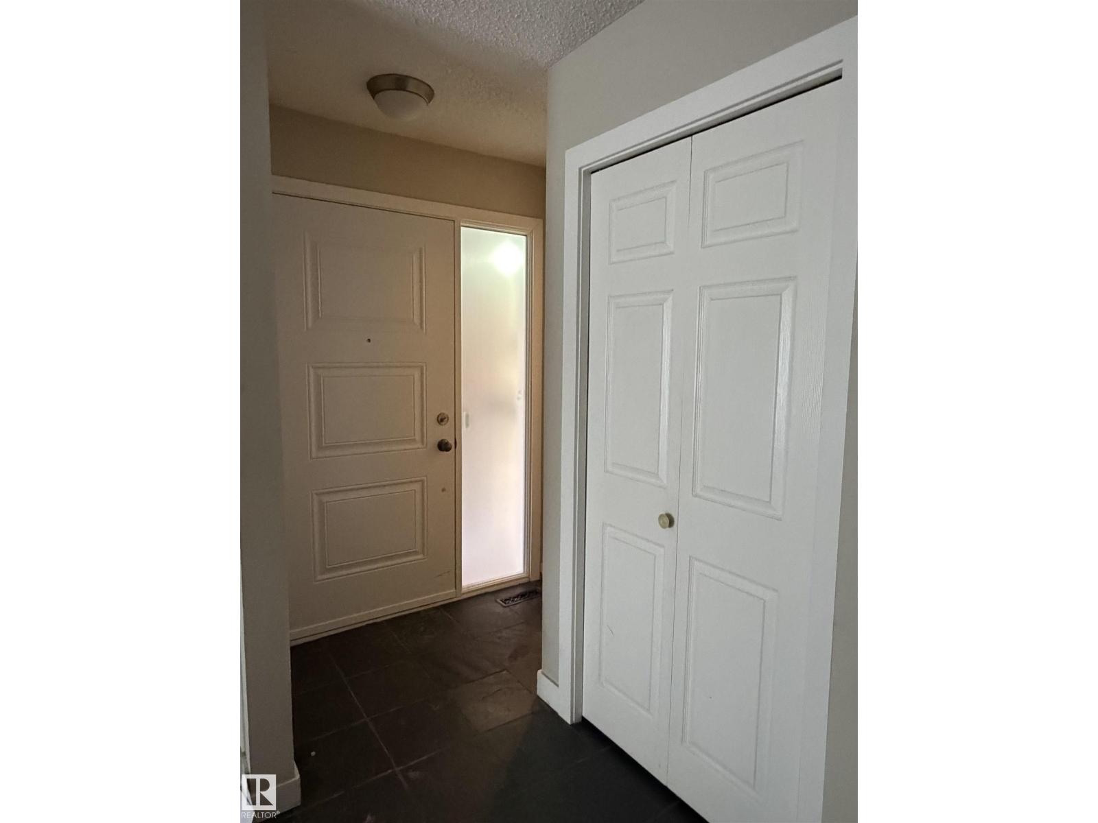 10344a 121 St Nw Property Photo 2