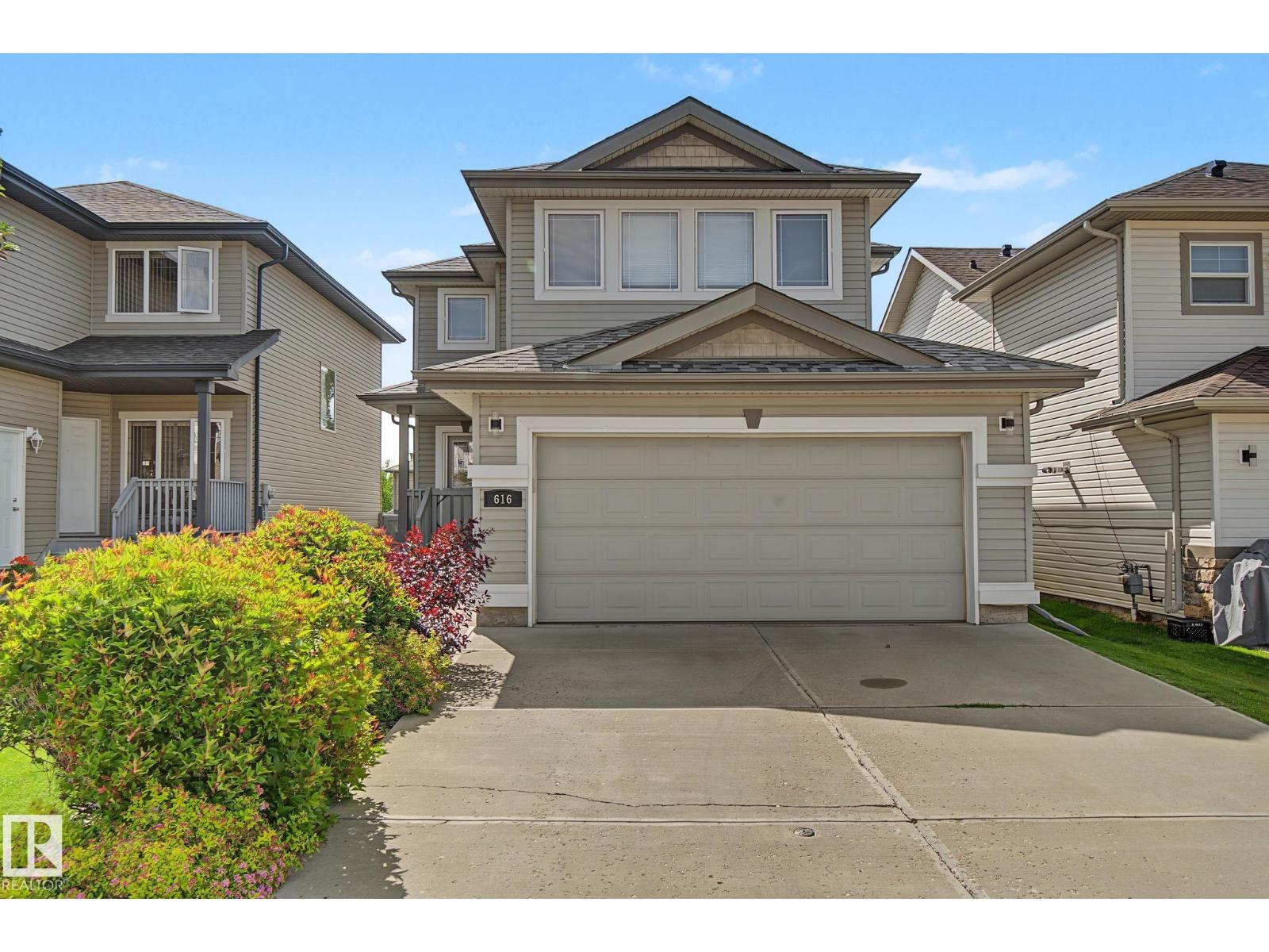 616 61 ST SW