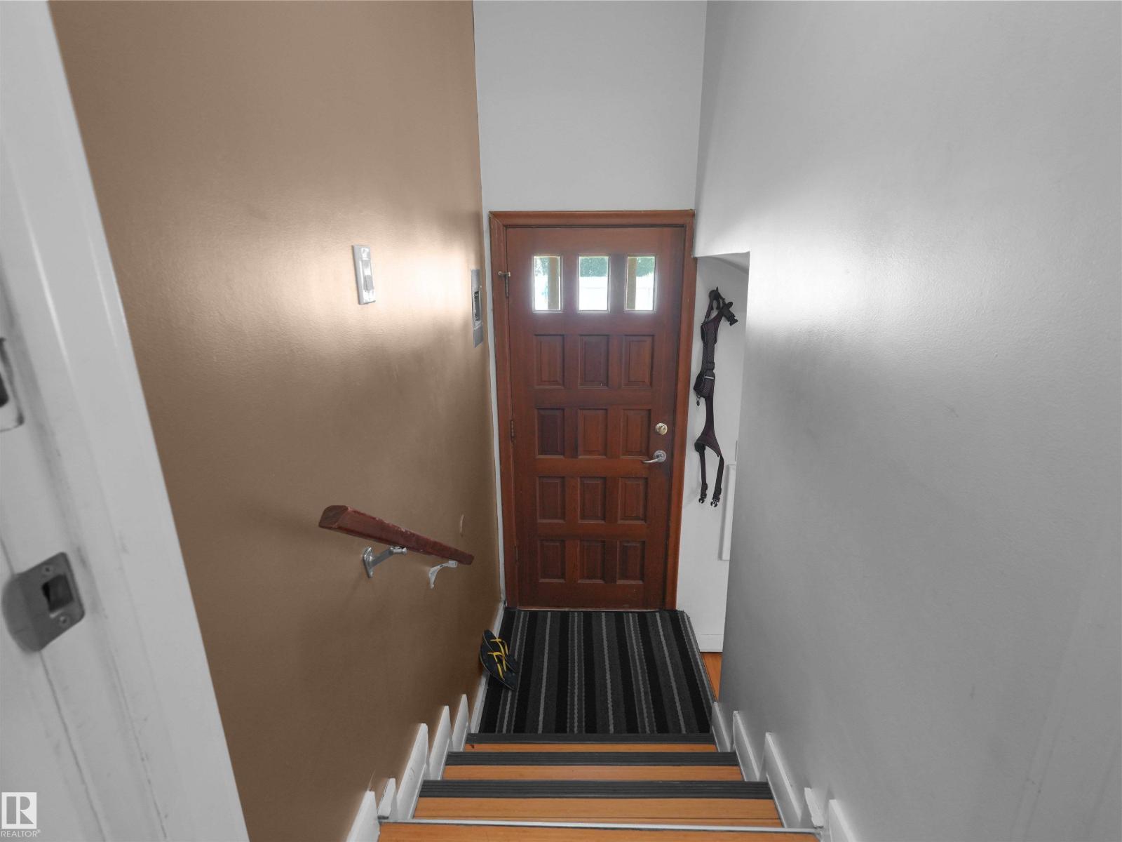 9256 75 St Nw Property Photo 22