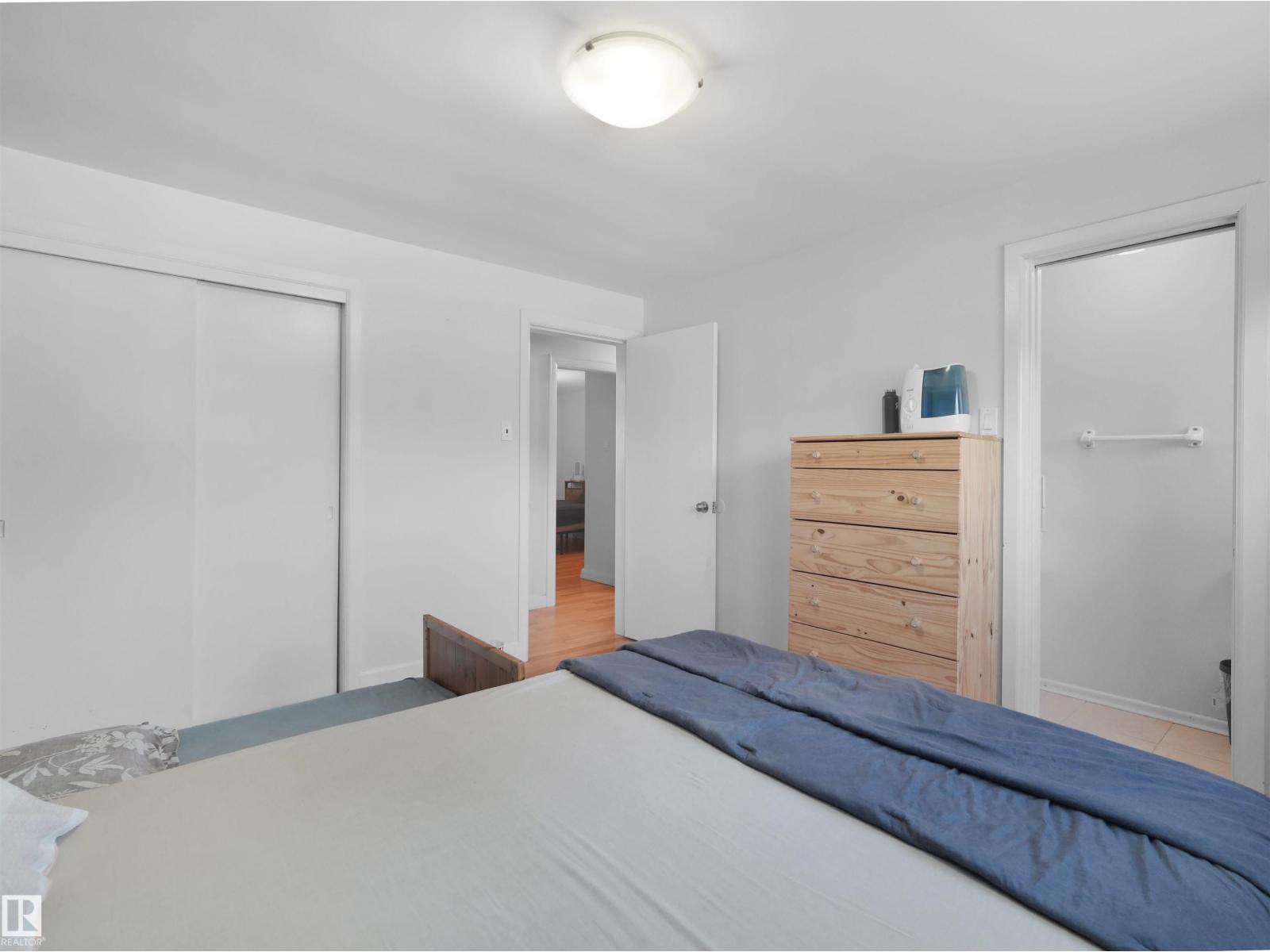 9256 75 St Nw Property Photo 31