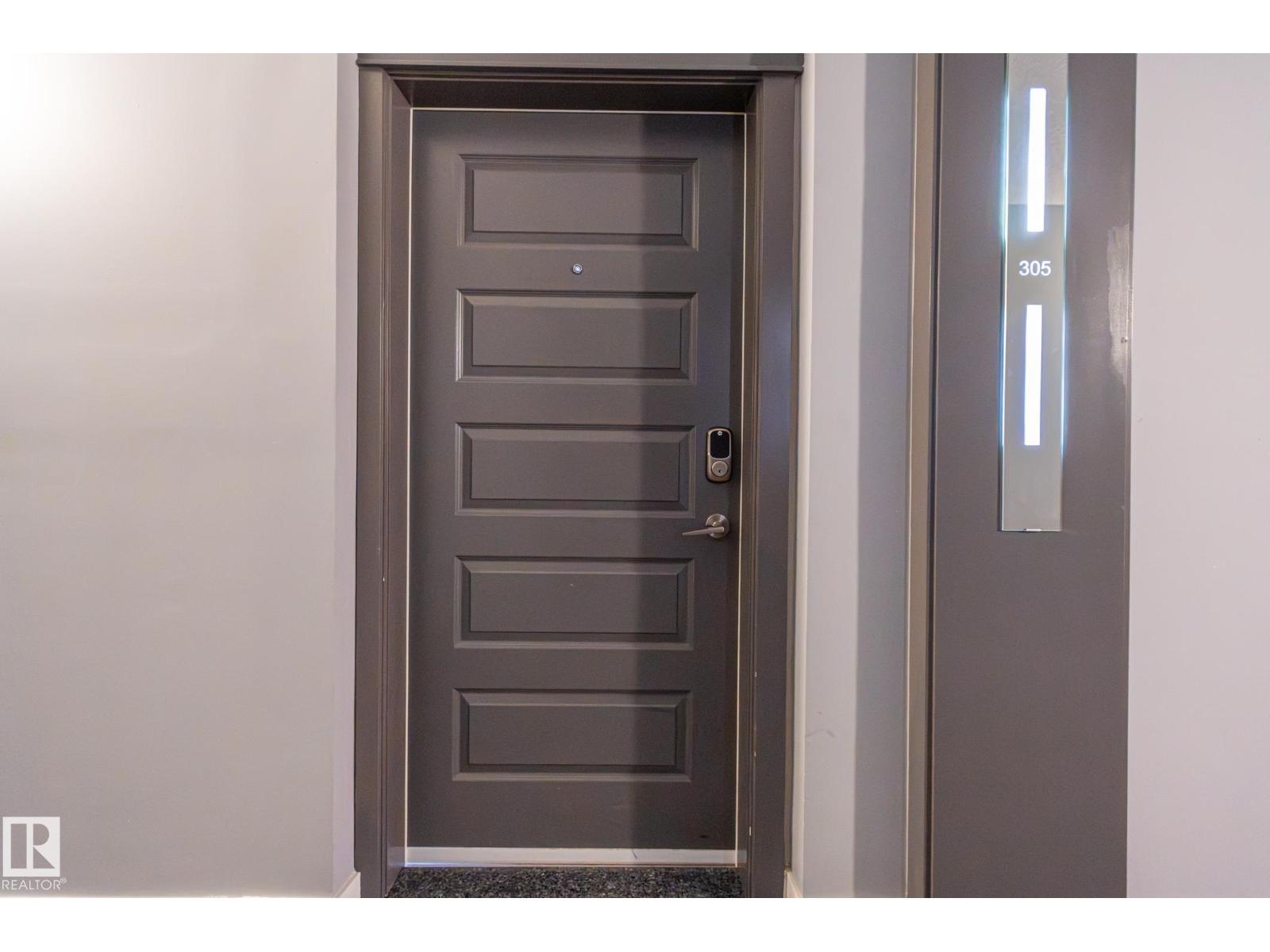 #305 5151 Windermere Bv Nw Property Photo 7