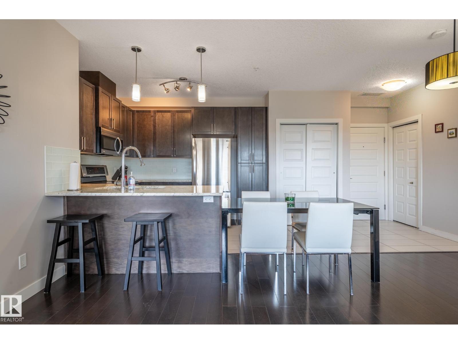 #305 5151 Windermere Bv Nw Property Photo 17
