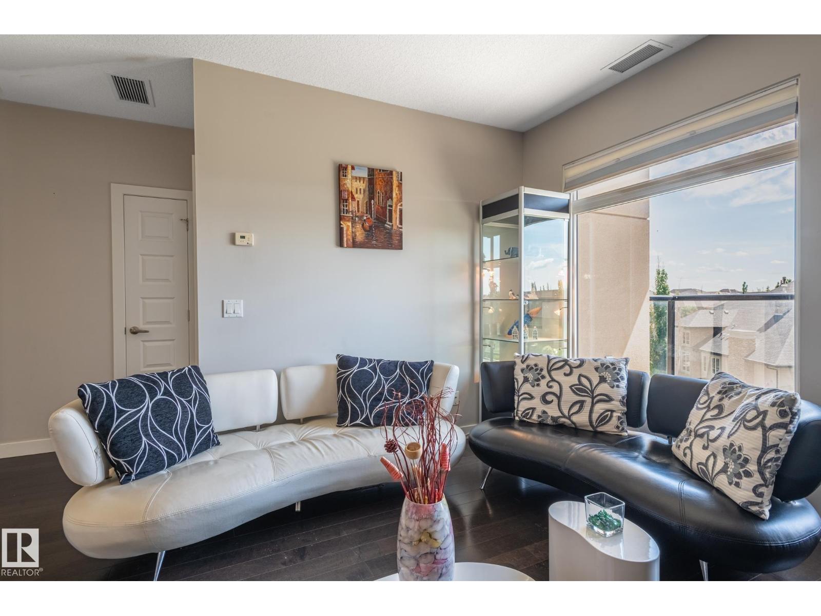 #305 5151 Windermere Bv Nw Property Photo 27