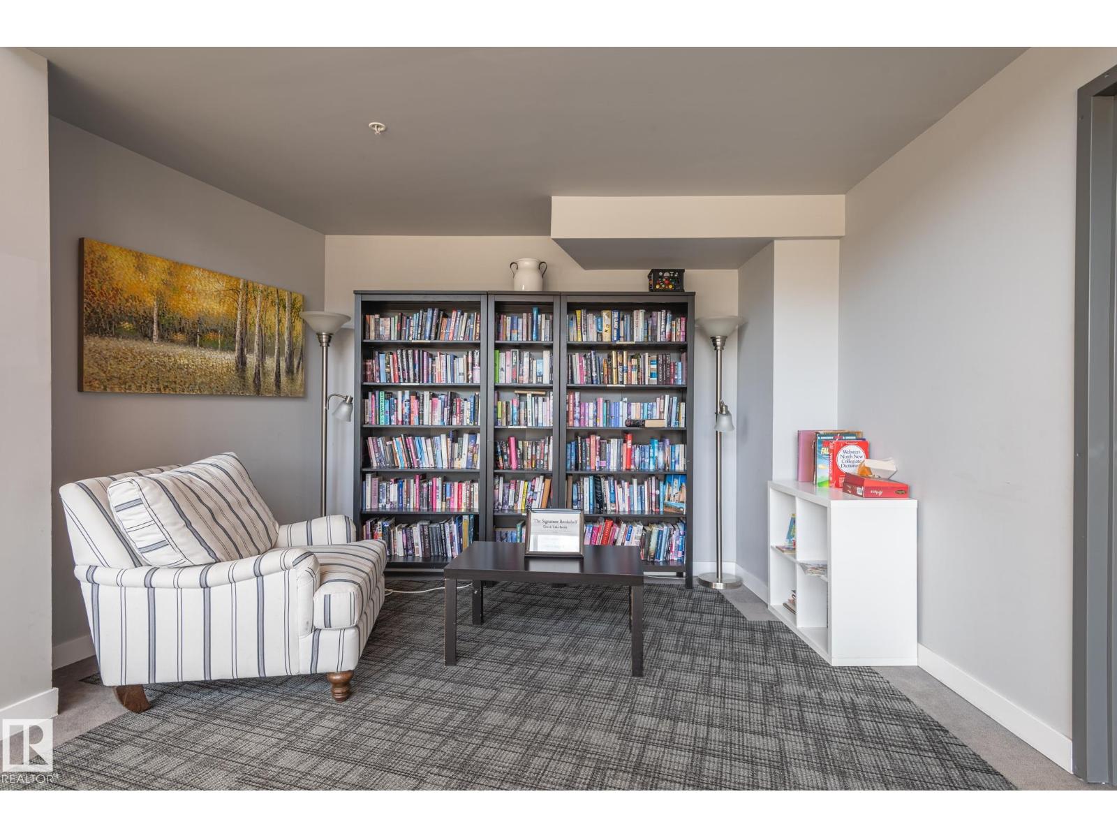 #305 5151 Windermere Bv Nw Property Photo 38