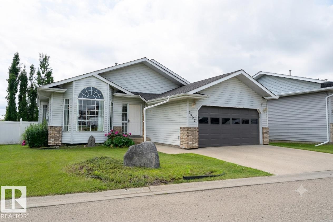 2902 Cornwall Dr Photo de la propriété 1