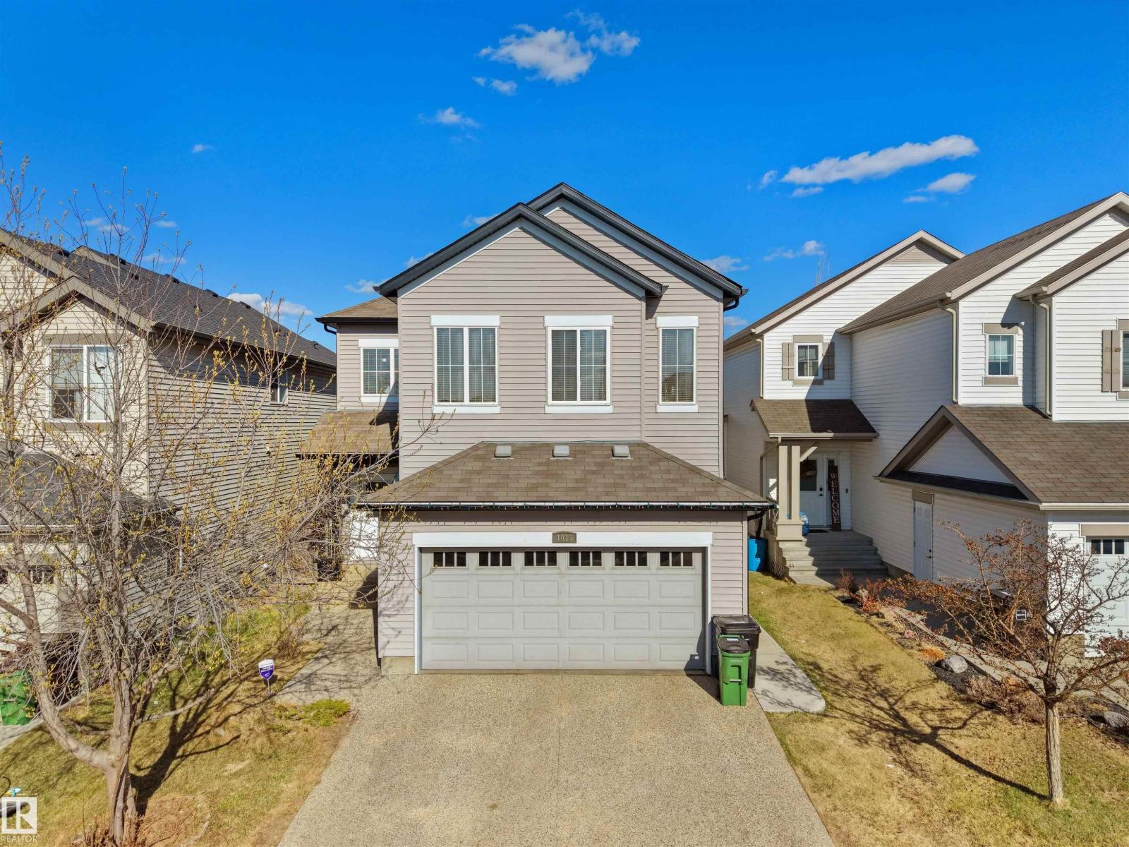 1015 61 ST SW Property Photo 1