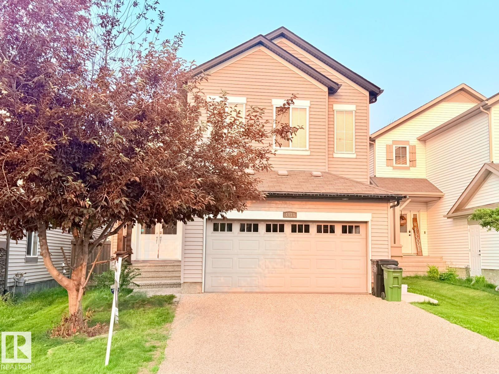 1015 61 St Sw Property Photo 2