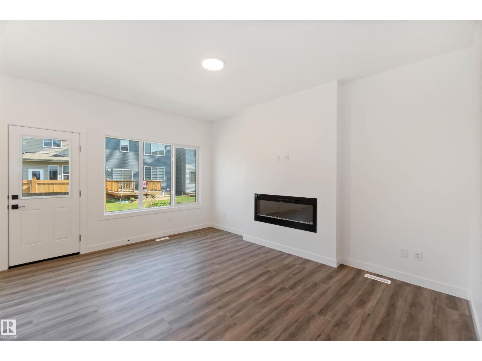 2431 194 St Nw Property Photo 11
