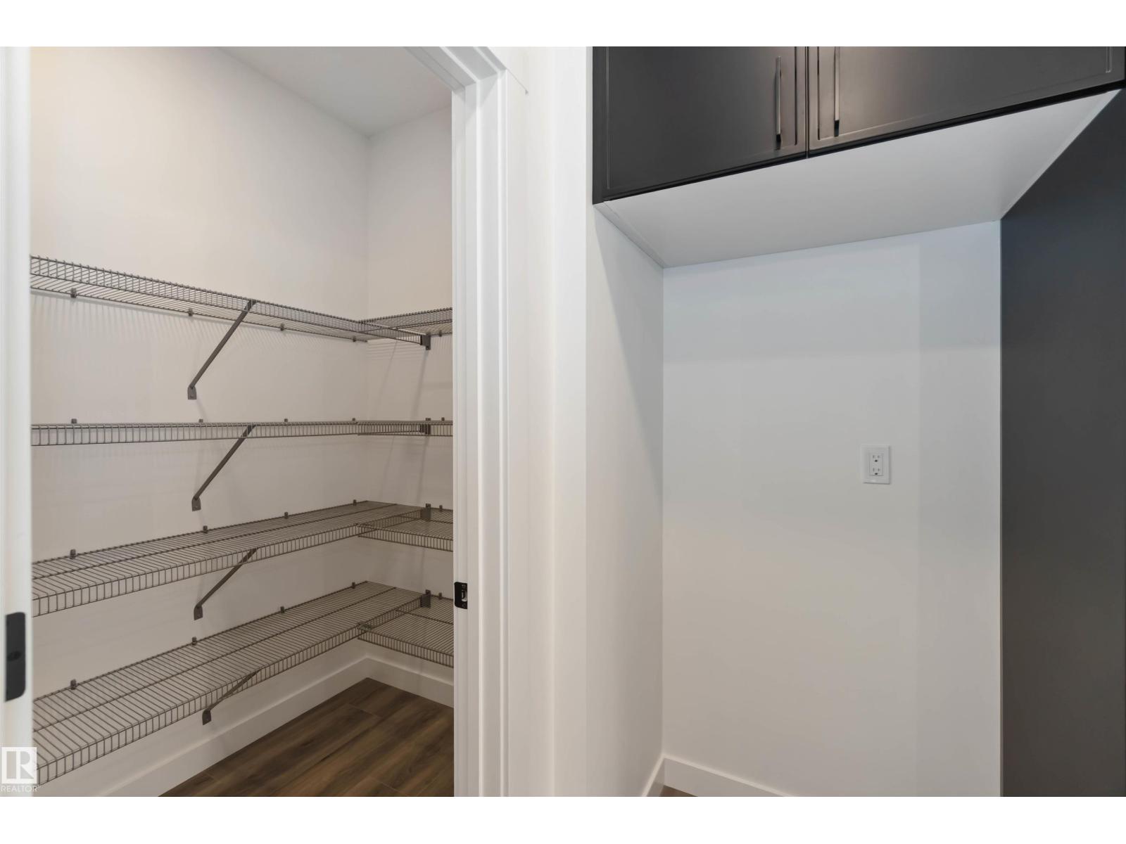 2431 194 St Nw Property Photo 27
