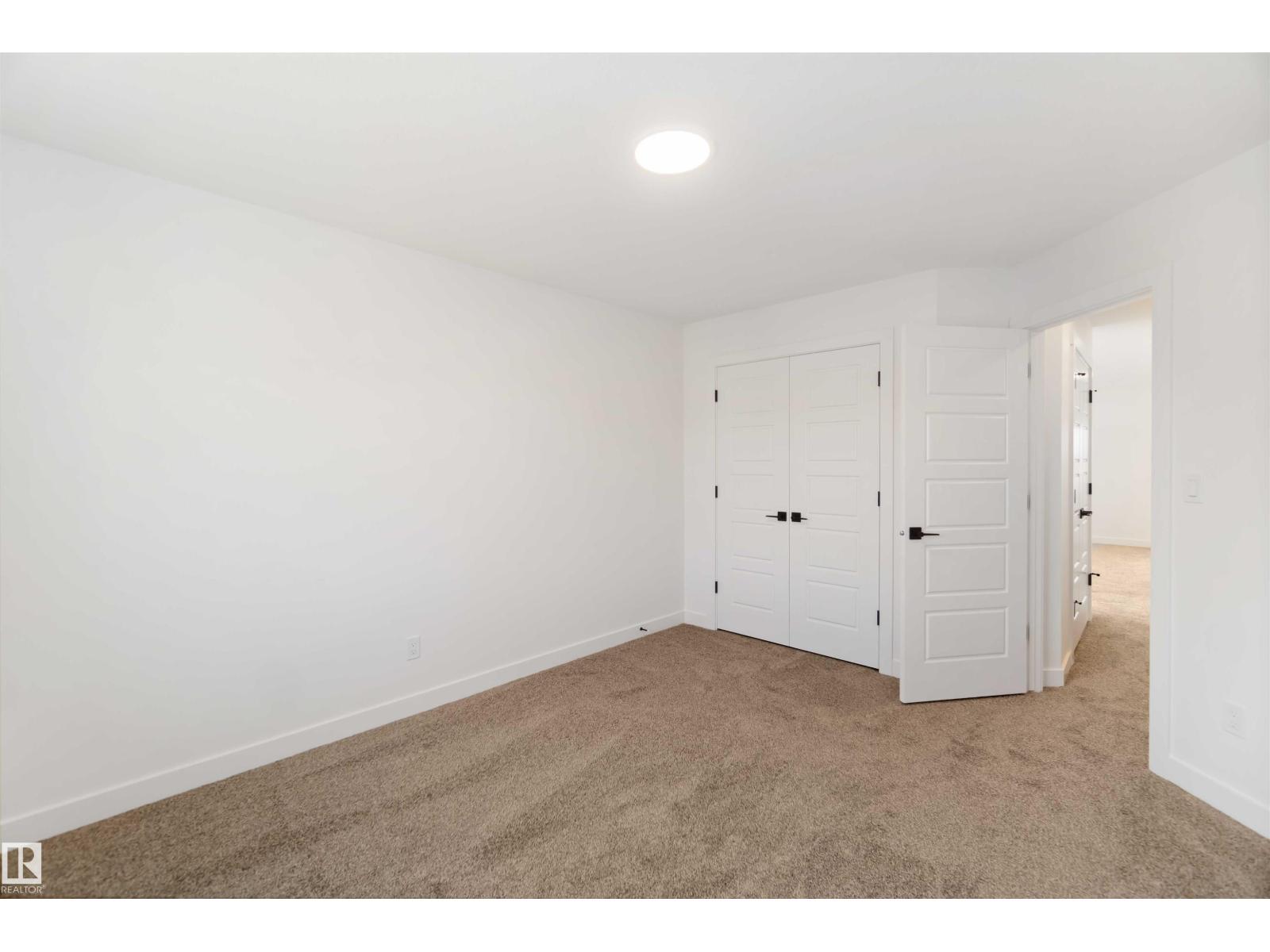 2431 194 St Nw Property Photo 41