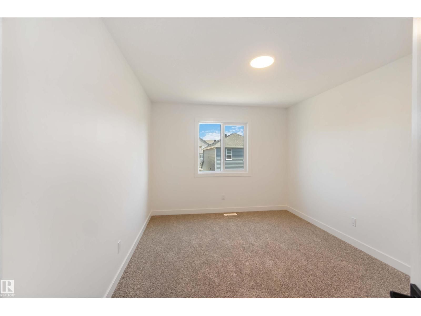 2431 194 St Nw Property Photo 43