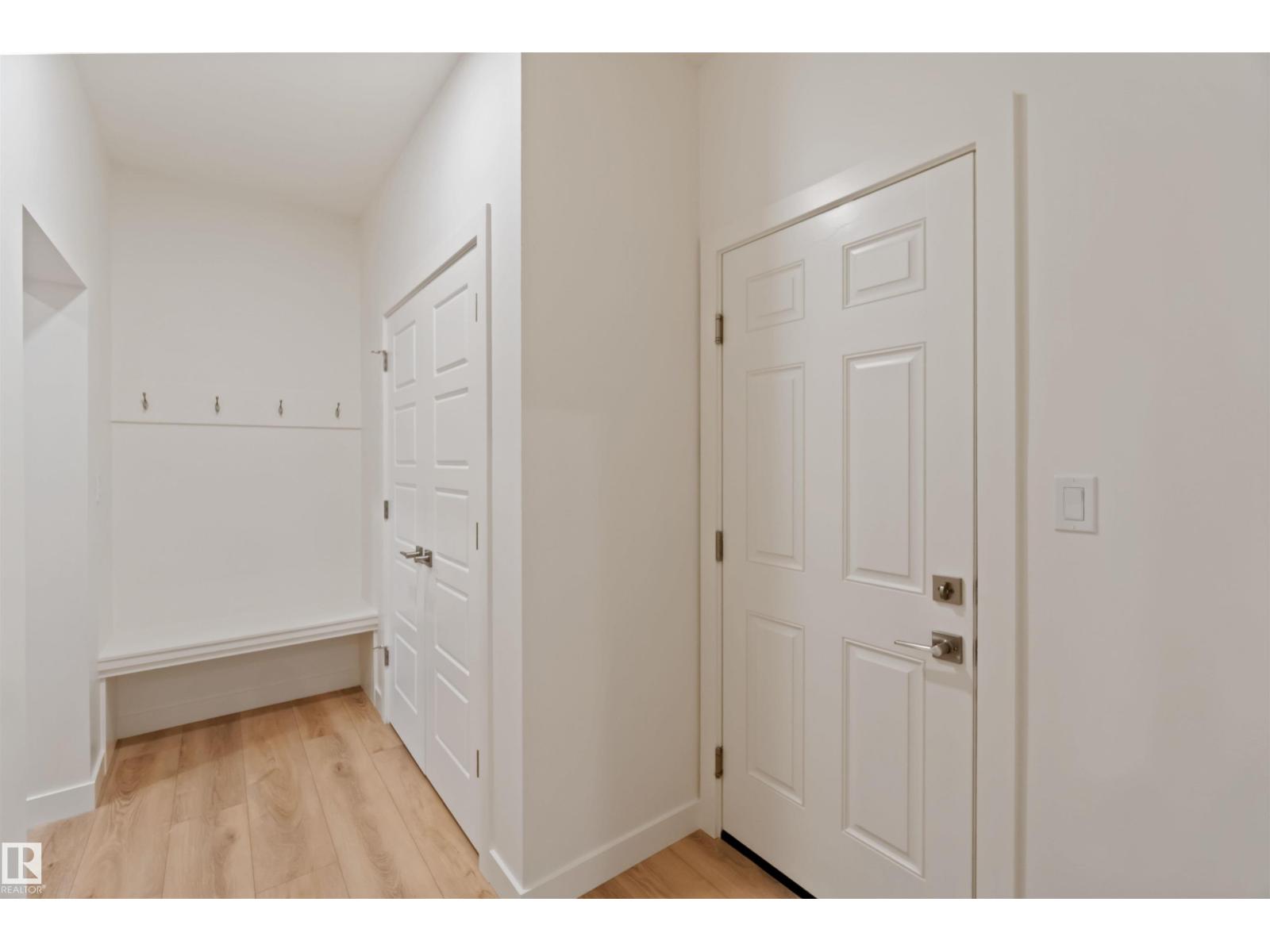 2503 194 St Nw Property Photo 9