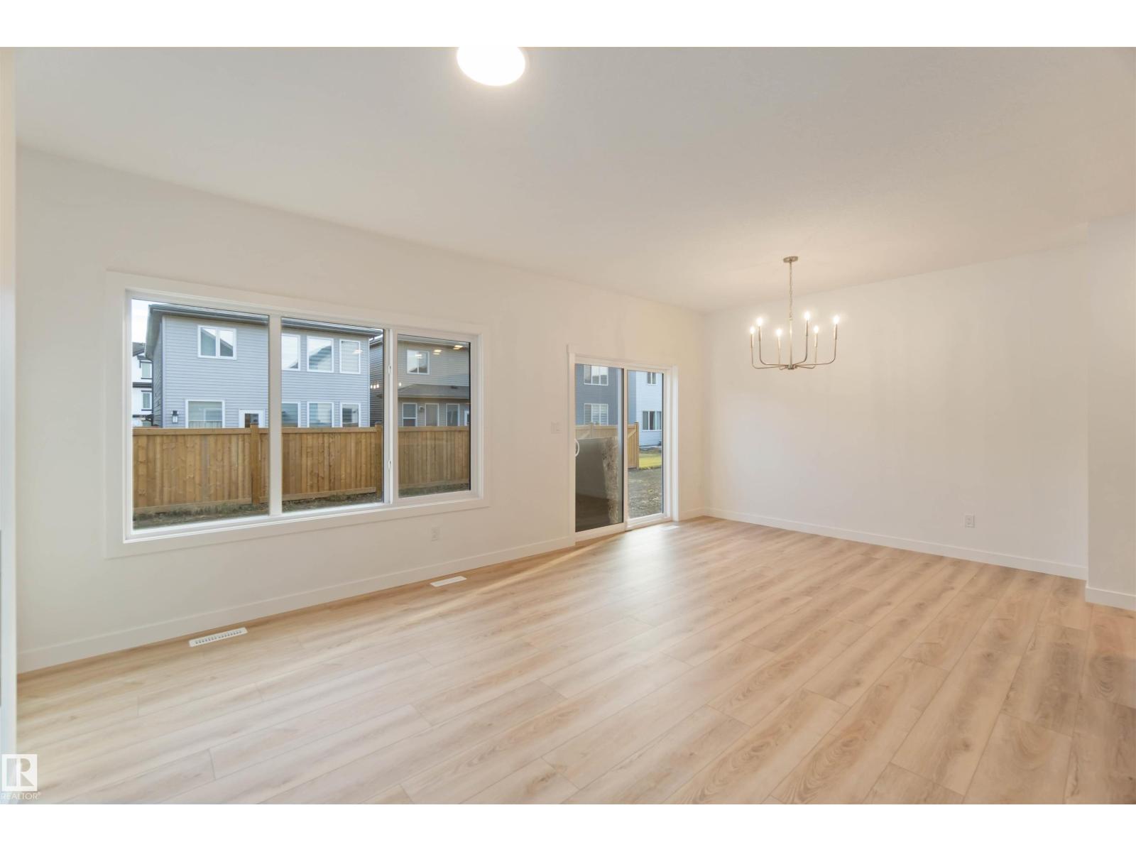 2503 194 St Nw Property Photo 15