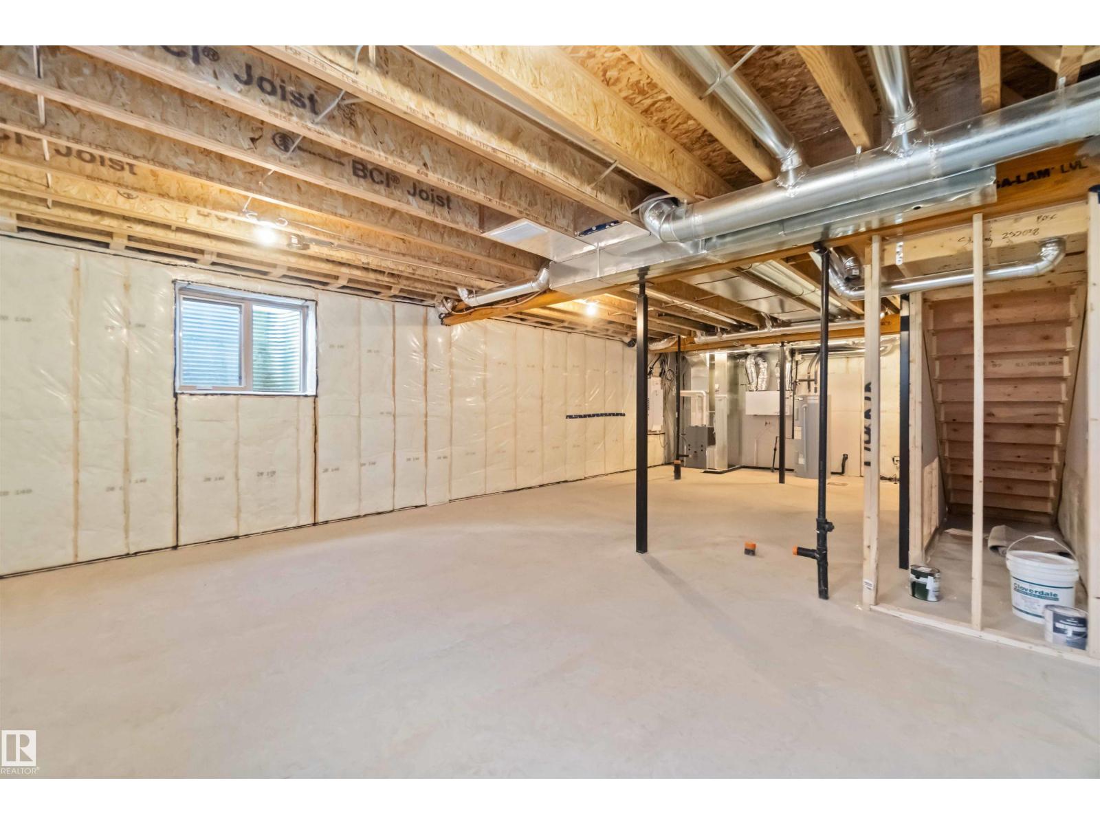 2503 194 St Nw Property Photo 36