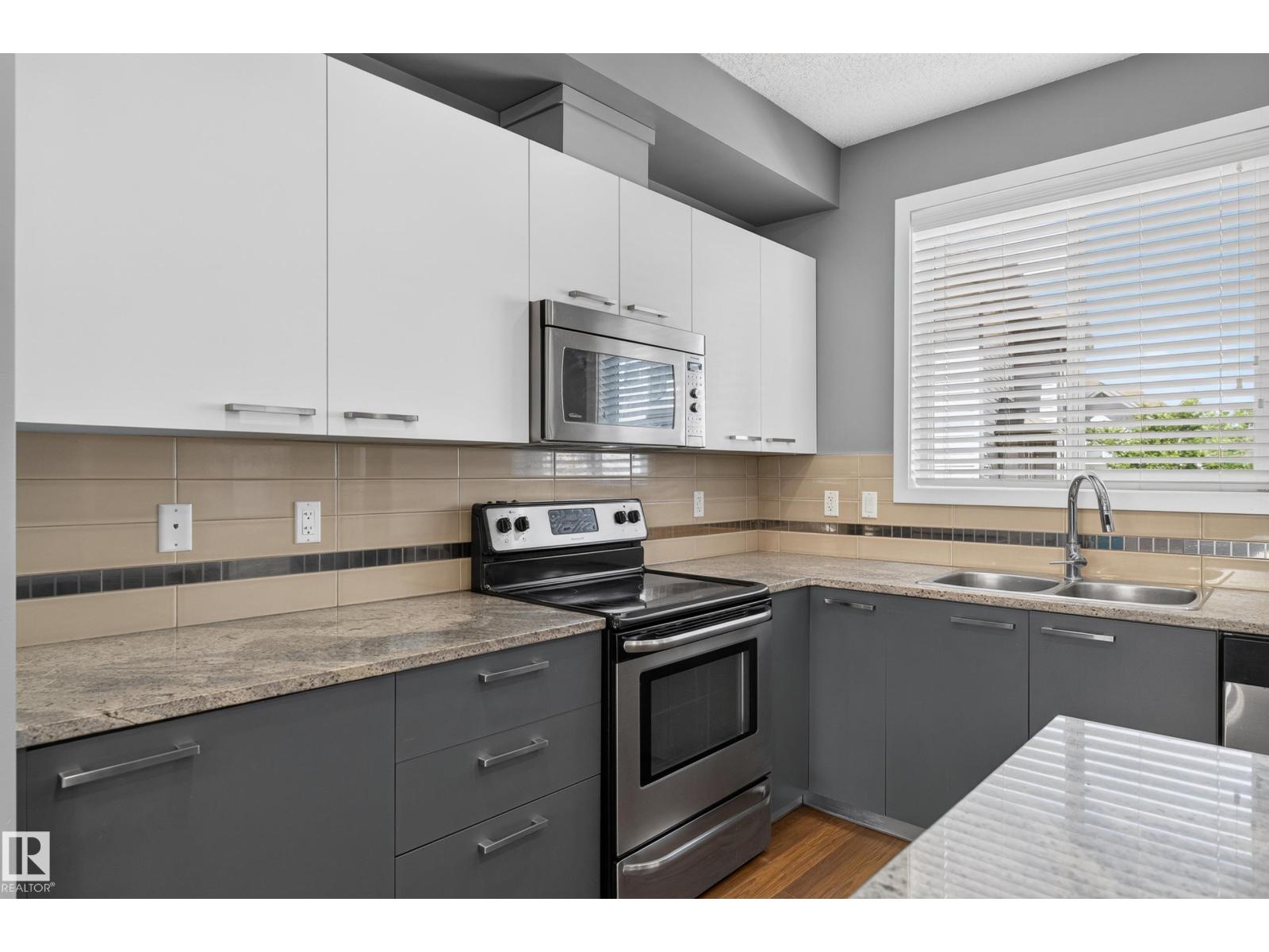 #24 655 Watt Bv Sw Property Photo 11