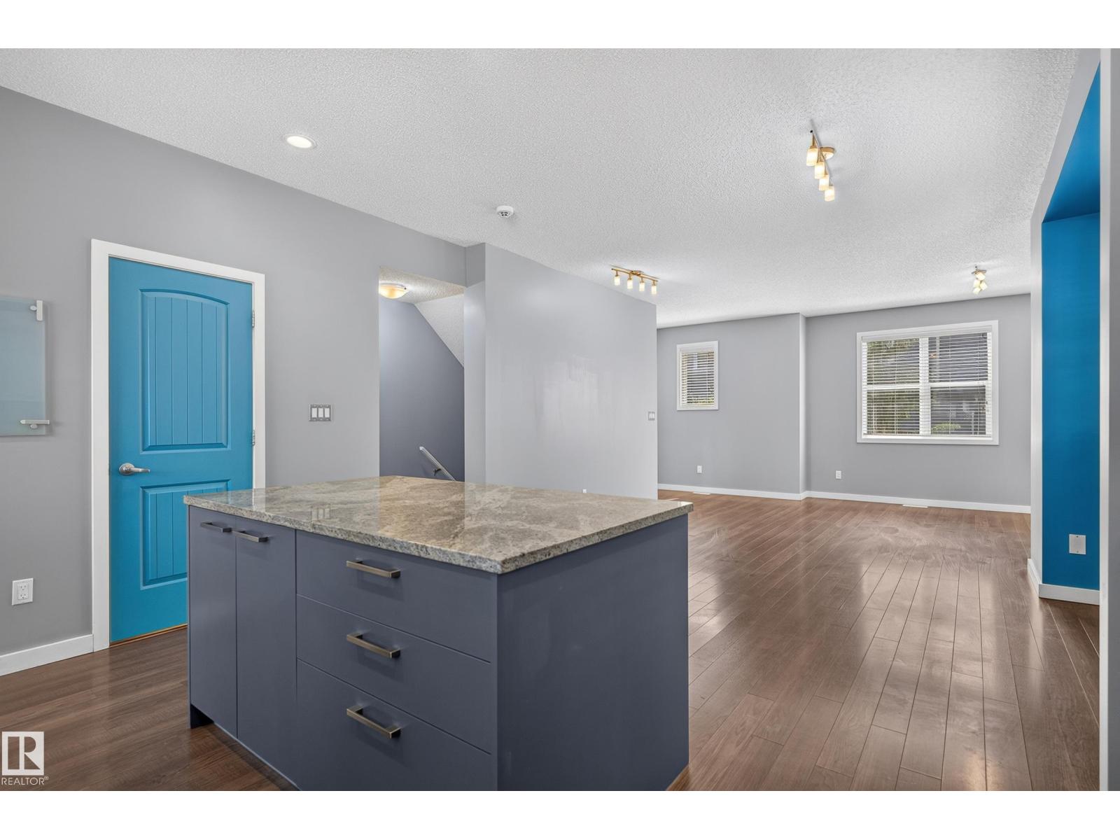 #24 655 Watt Bv Sw Property Photo 14