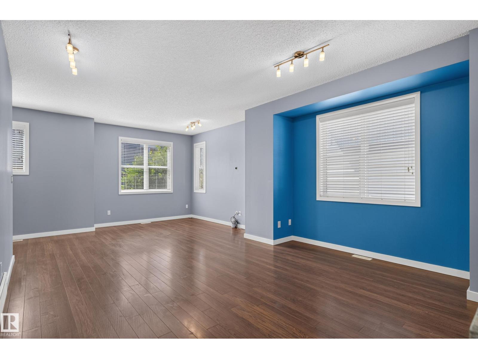 #24 655 Watt Bv Sw Property Photo 15