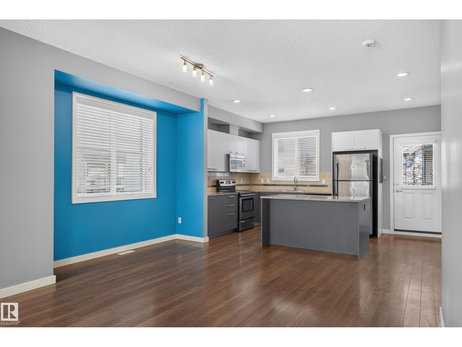 #24 655 Watt Bv Sw Property Photo 22