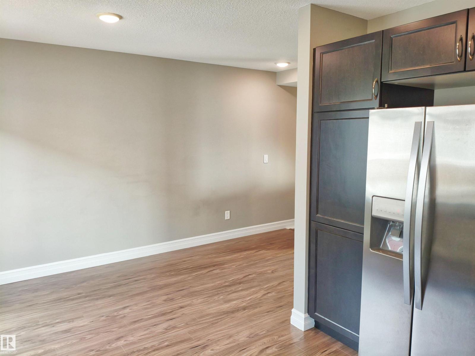 #23 1508 105 St Nw Property Photo 14