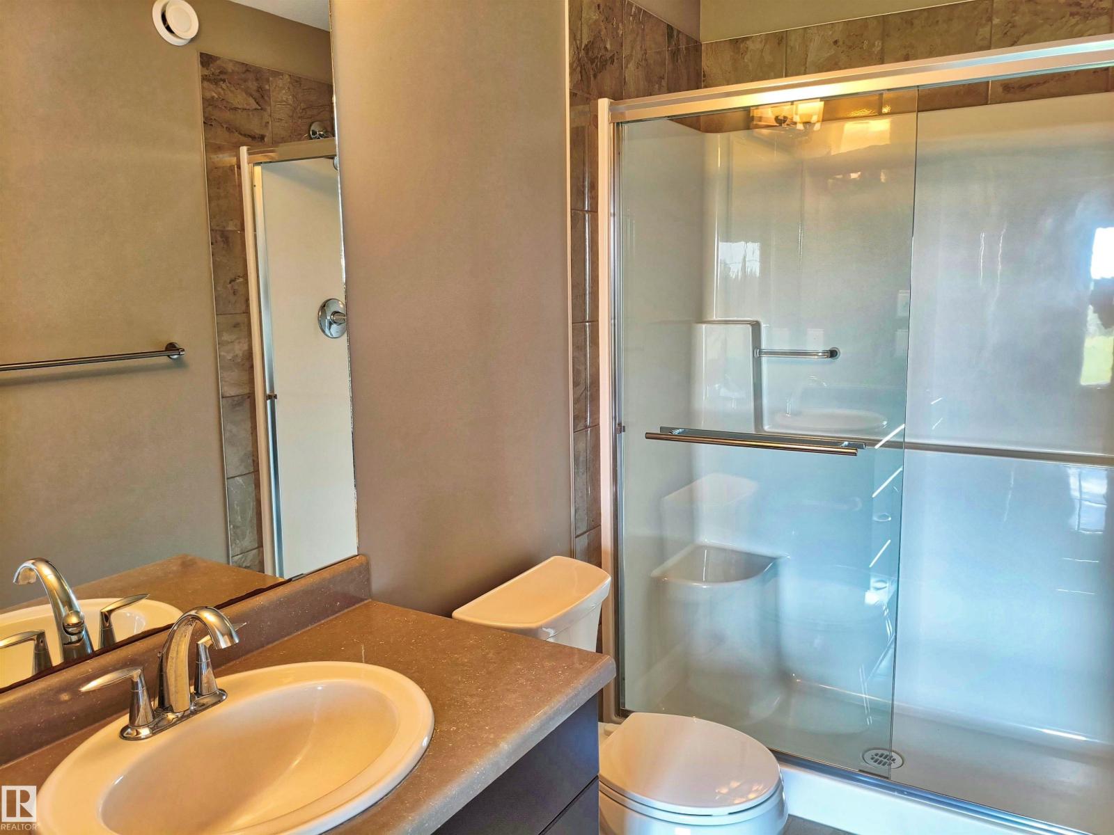 #23 1508 105 St Nw Property Photo 22