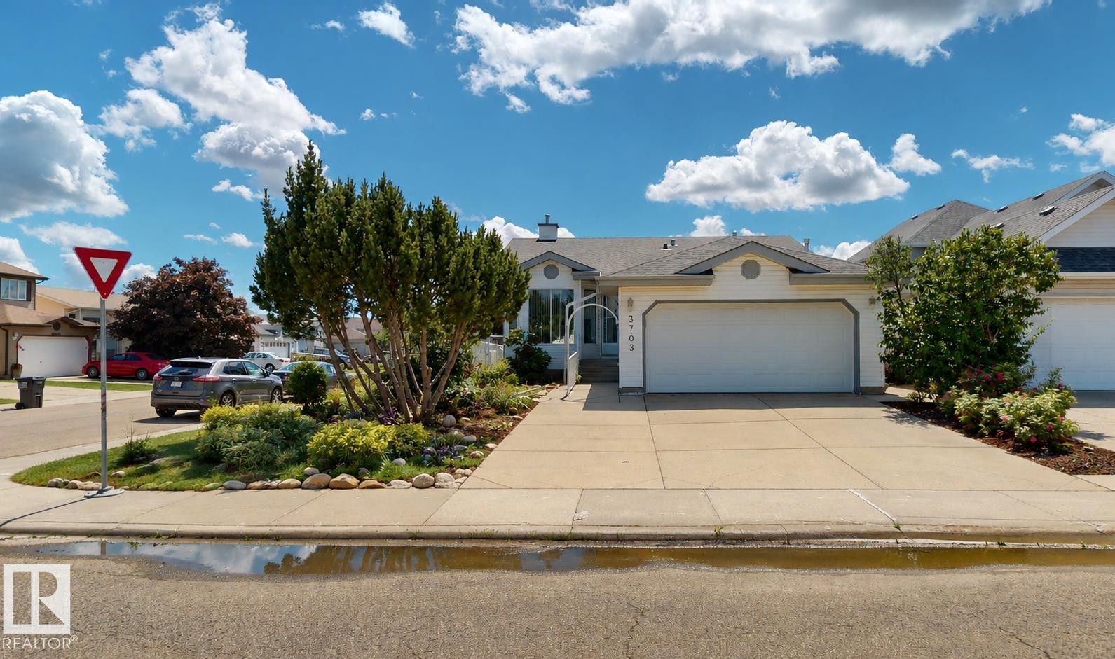 3703 131 AV NW