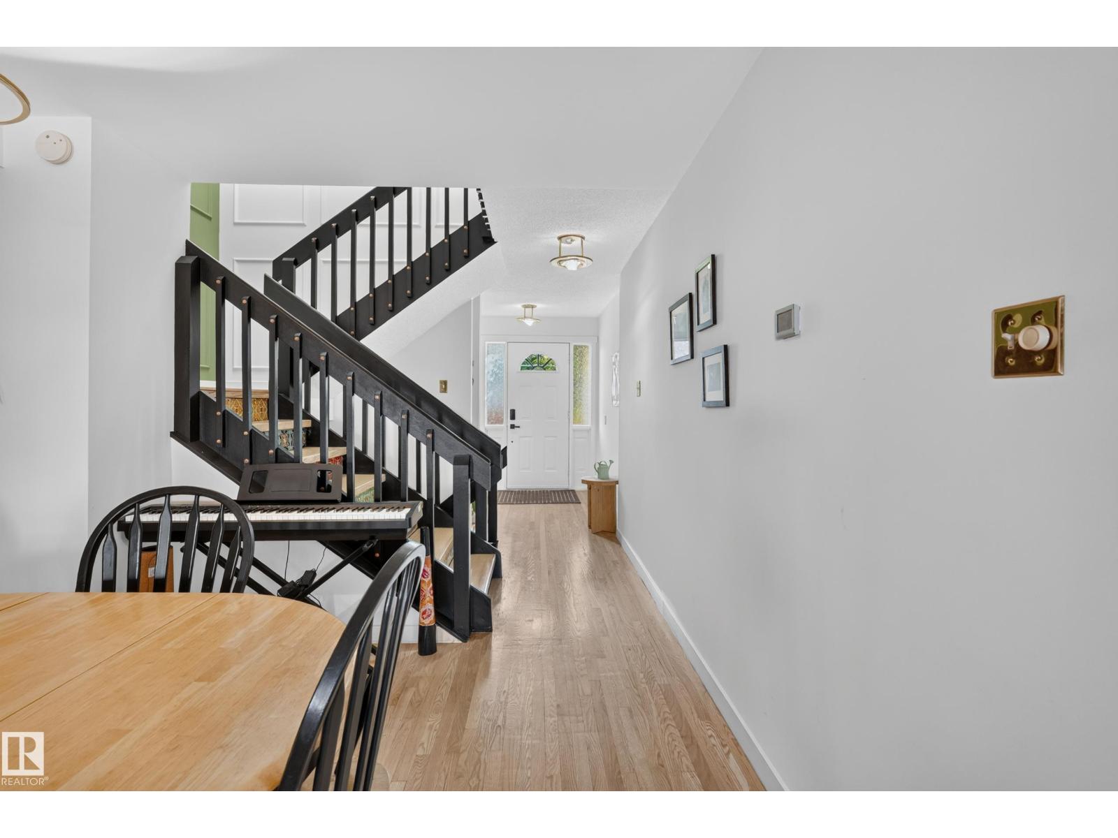 6712 36a Av Nw Property Photo 5
