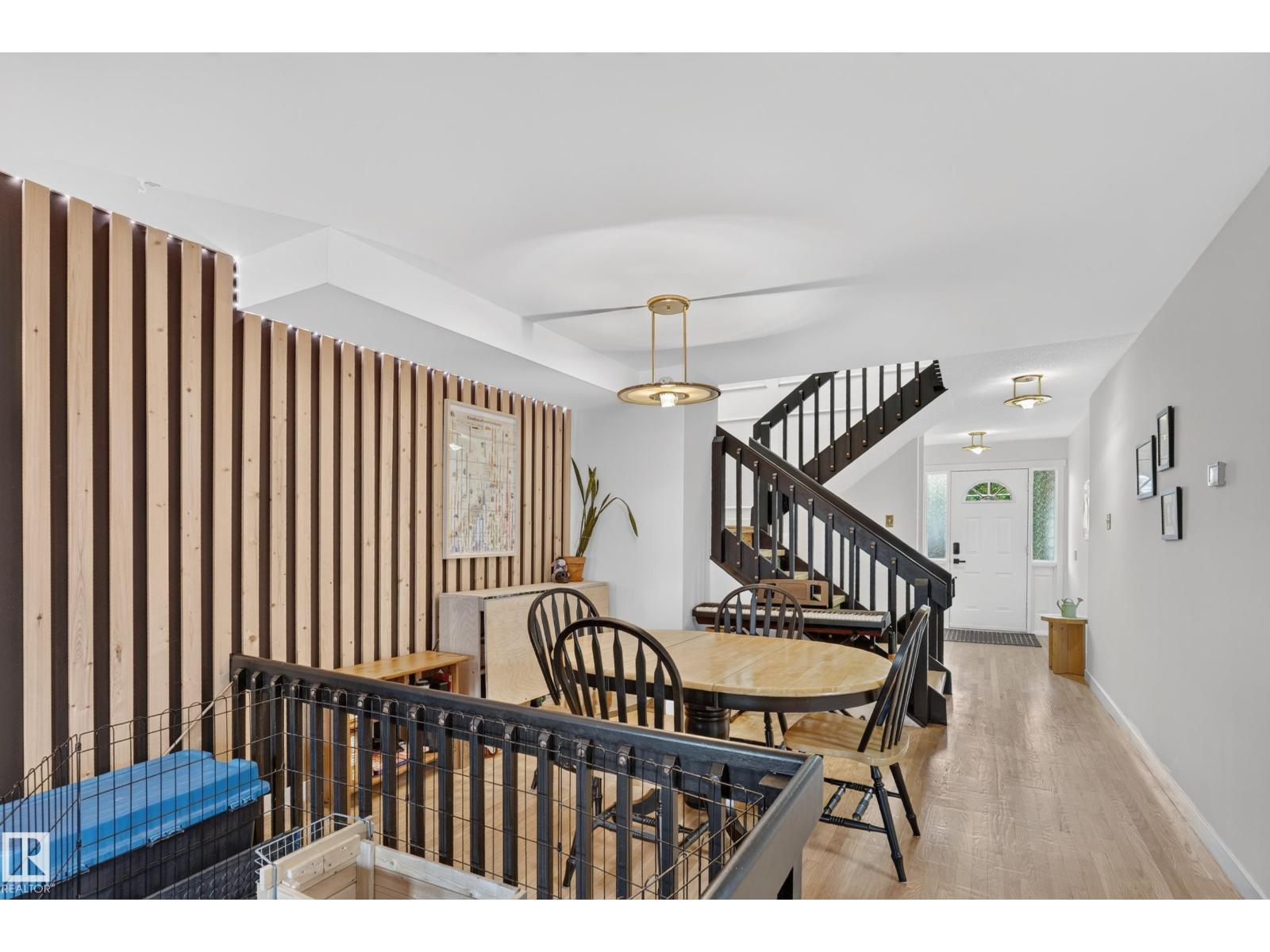 6712 36a Av Nw Property Photo 18