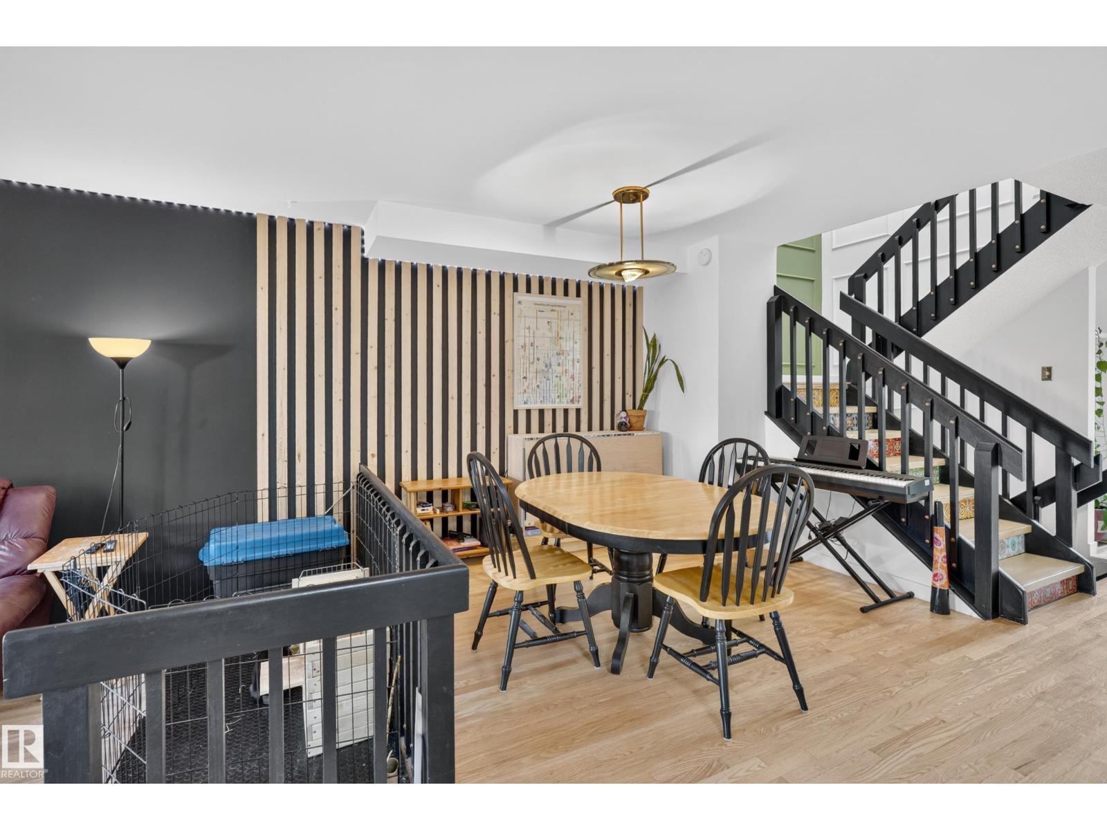 6712 36a Av Nw Property Photo 19