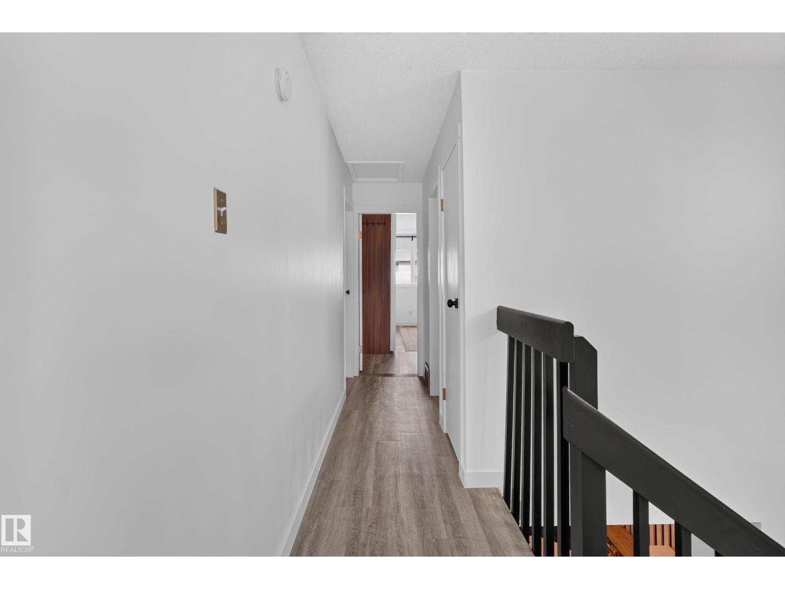 6712 36a Av Nw Property Photo 23
