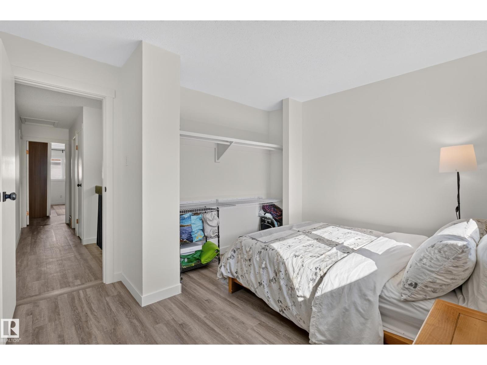 6712 36a Av Nw Property Photo 34