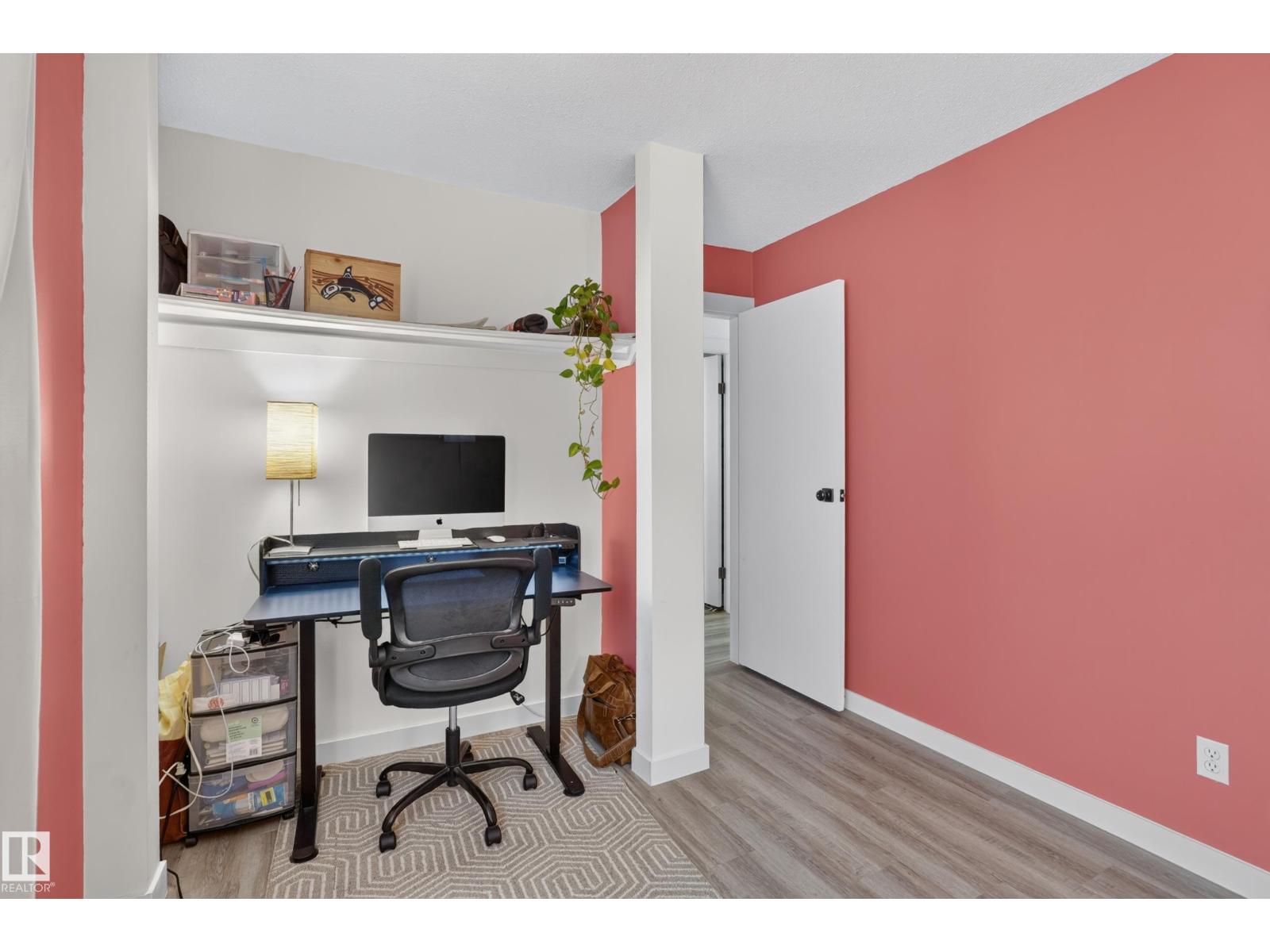 6712 36a Av Nw Property Photo 36