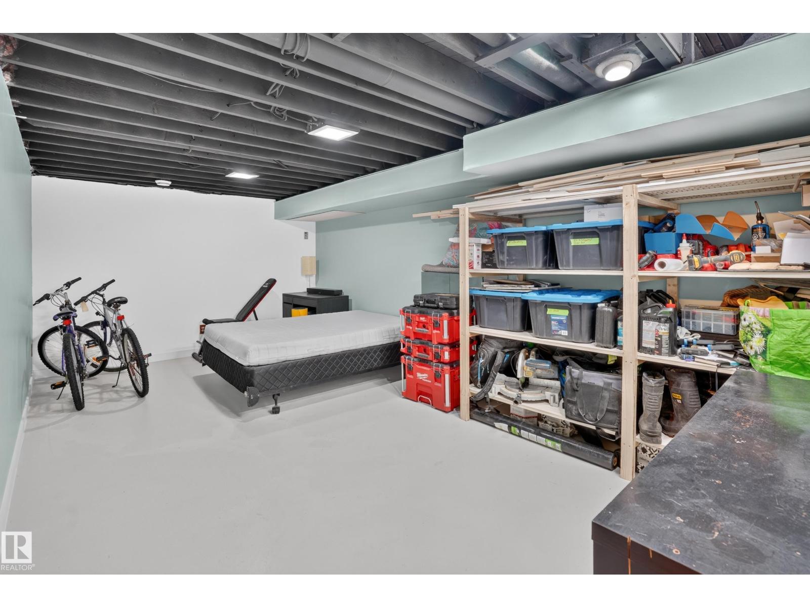 6712 36a Av Nw Property Photo 40