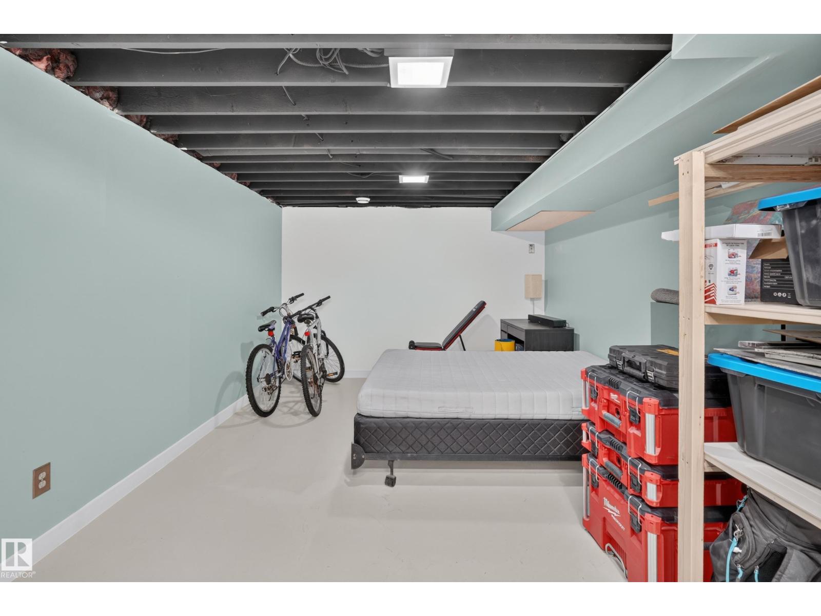6712 36a Av Nw Property Photo 41