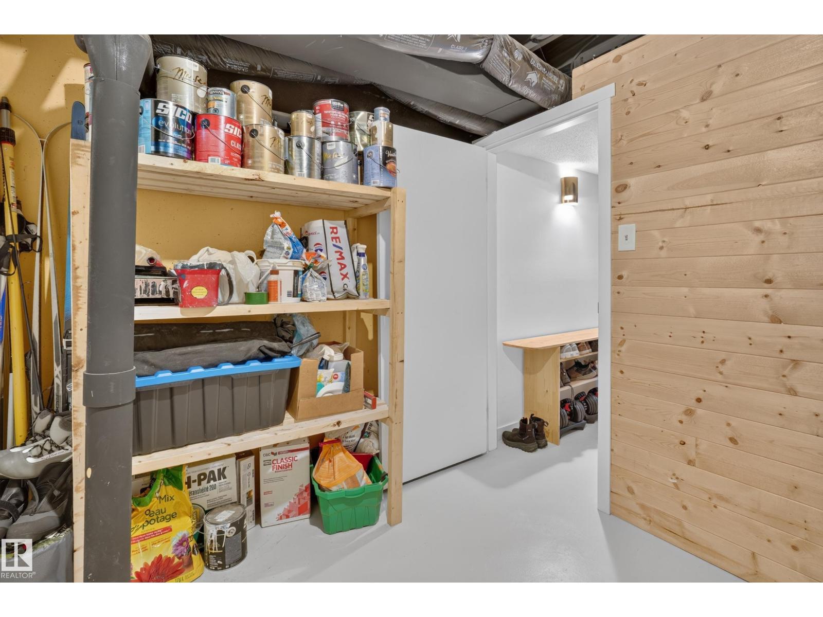 6712 36a Av Nw Property Photo 44