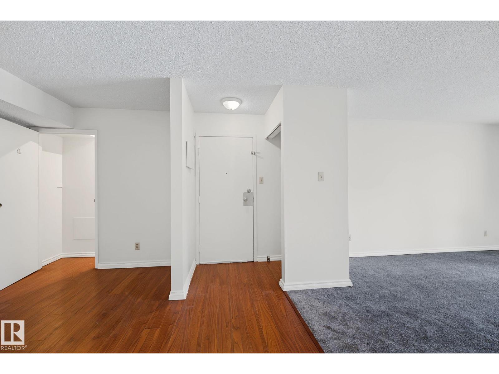 #6e 11608 28 Av Nw Nw Property Photo 5
