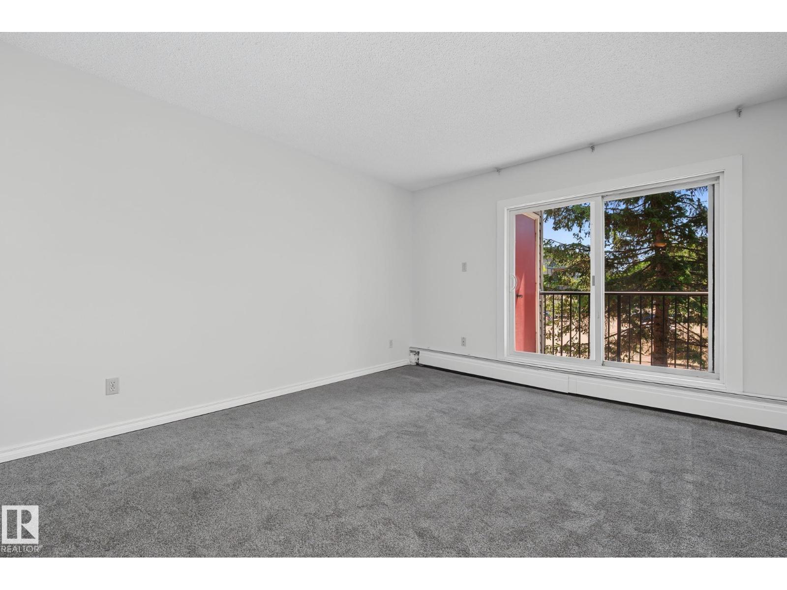 #6e 11608 28 Av Nw Nw Property Photo 6