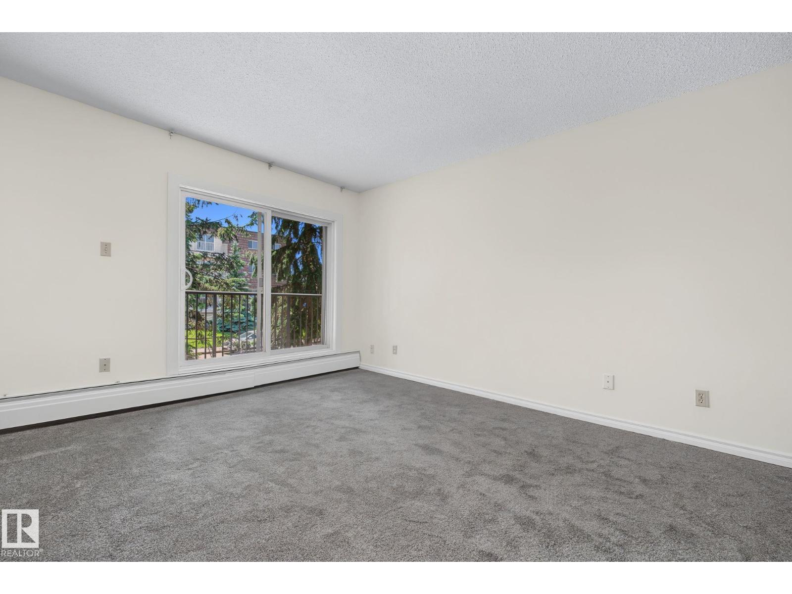 #6e 11608 28 Av Nw Nw Property Photo 7