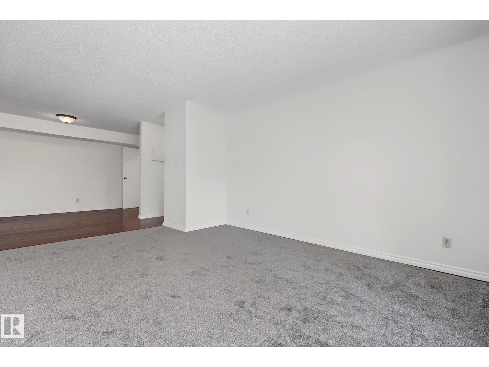 #6e 11608 28 Av Nw Nw Property Photo 9