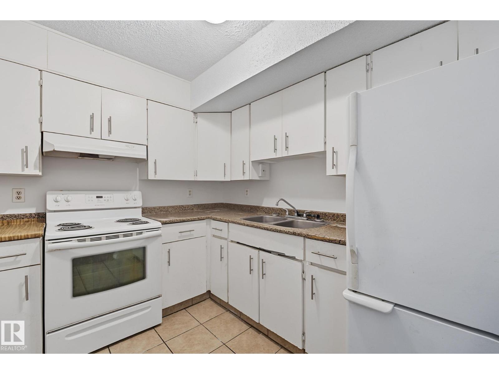 #6e 11608 28 Av Nw Nw Property Photo 12