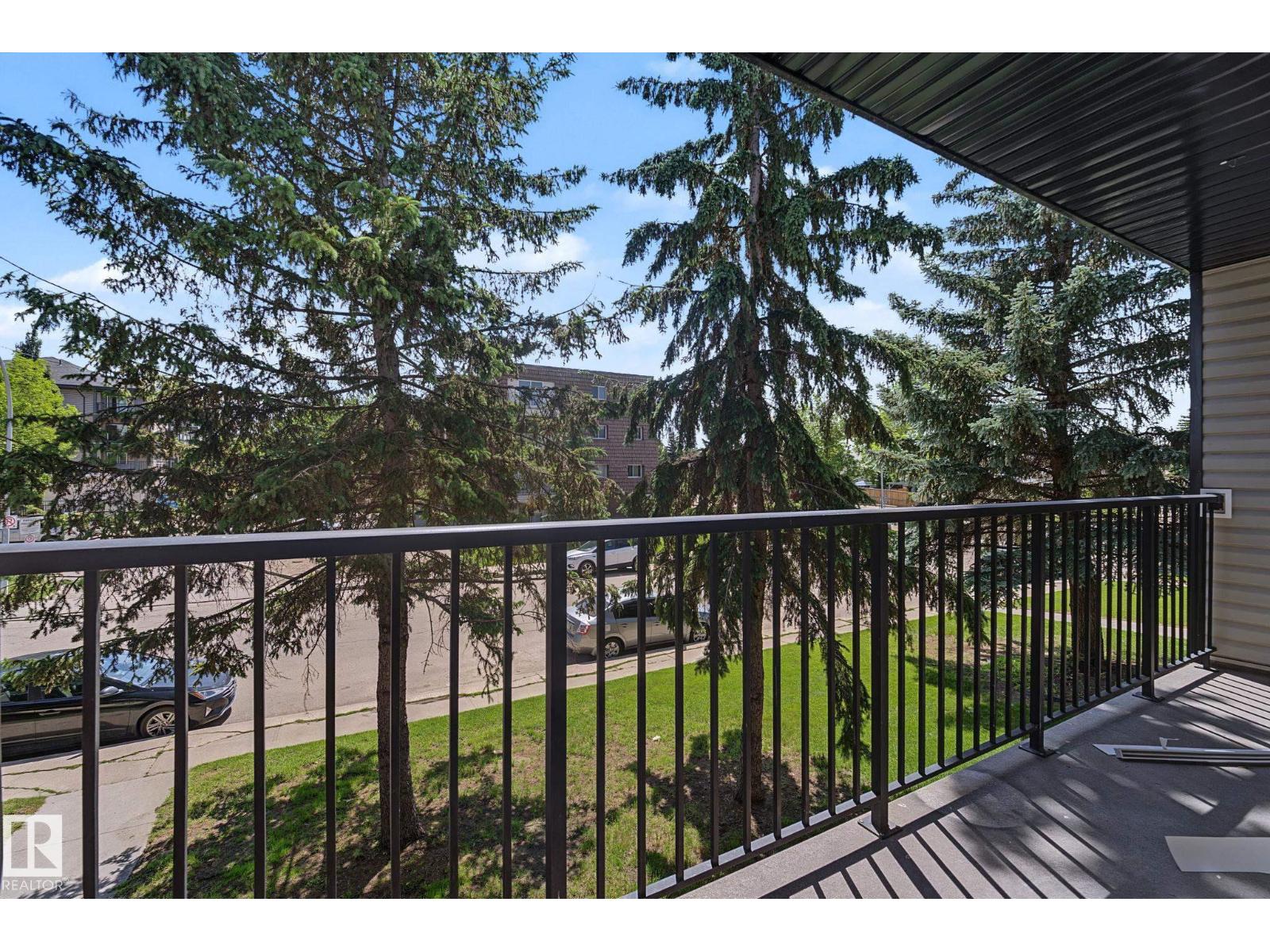 #6e 11608 28 Av Nw Nw Property Photo 26