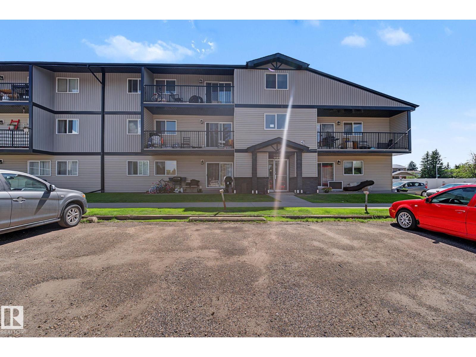 #6e 11608 28 Av Nw Nw Property Photo 34