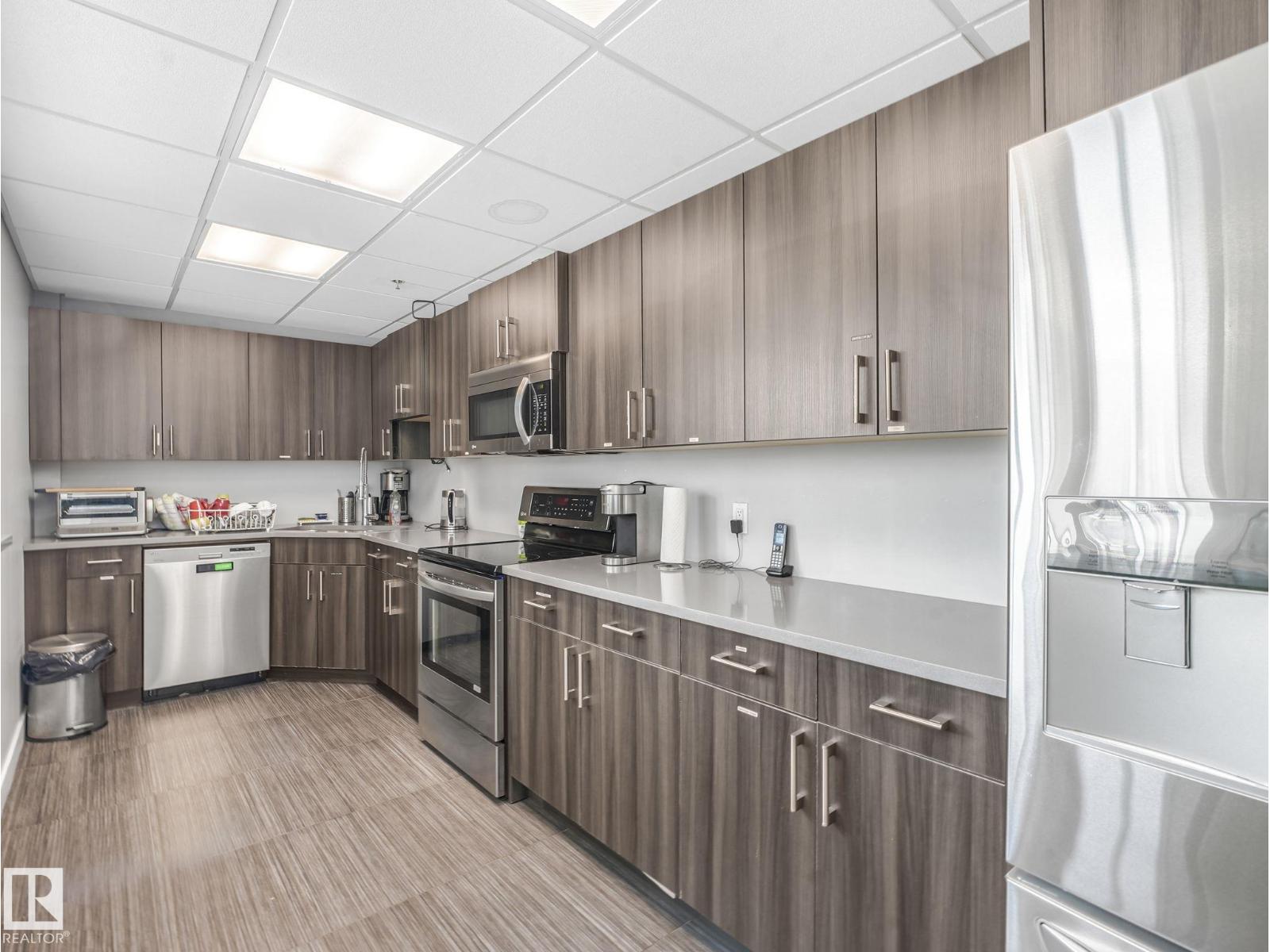 #416 5151 Windermere Bv Sw Property Photo 12