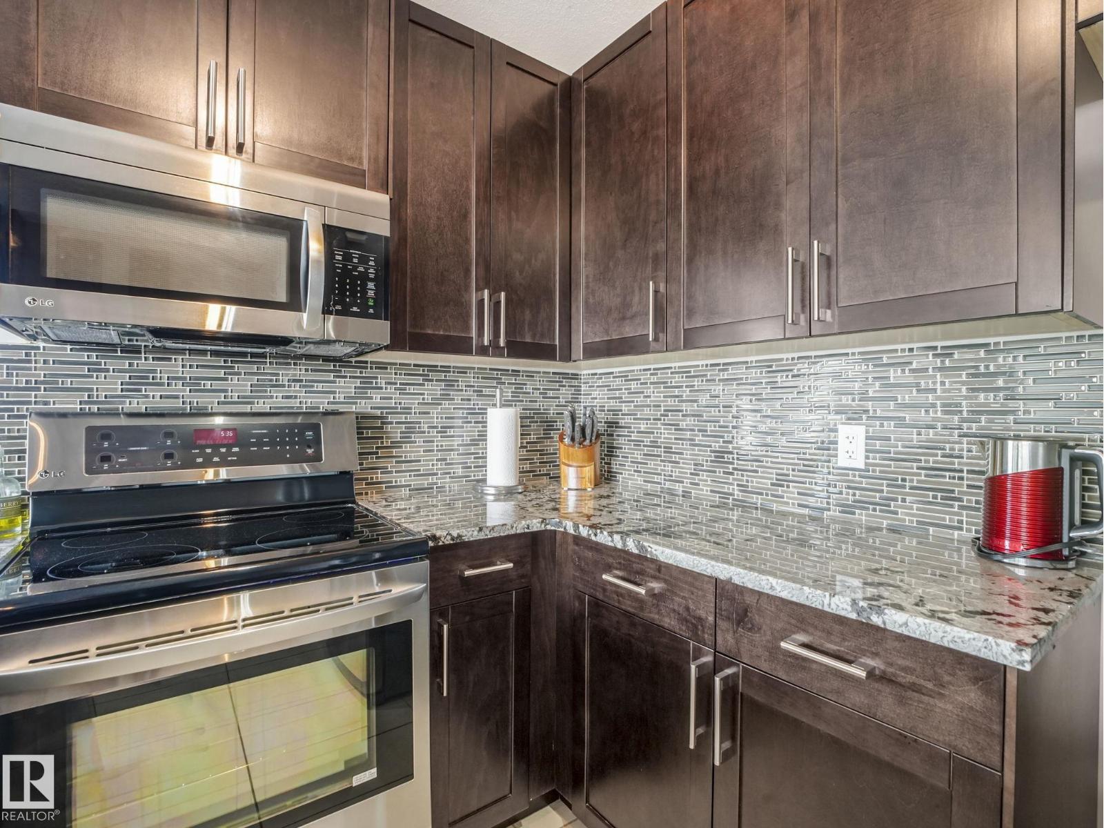 #416 5151 Windermere Bv Sw Property Photo 17