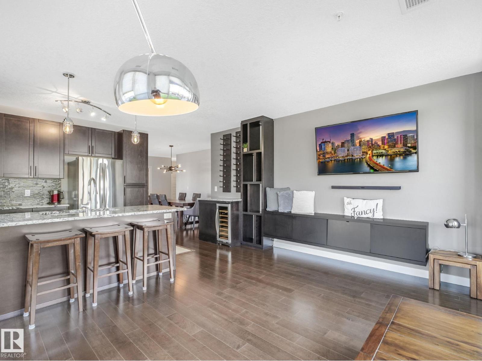 #416 5151 Windermere Bv Sw Property Photo 21