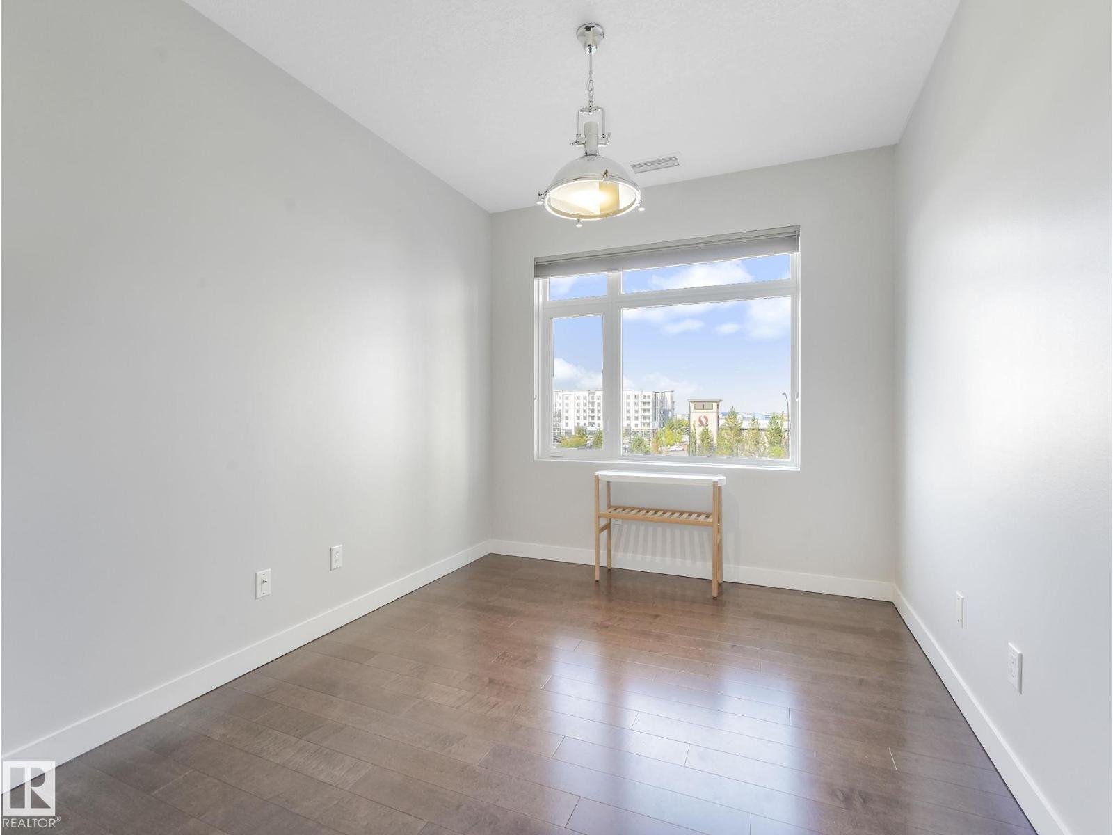 #416 5151 Windermere Bv Sw Property Photo 27