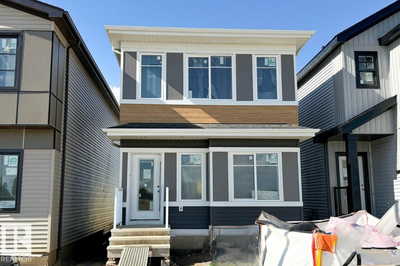 2744 7 Av Sw Property Photo 1